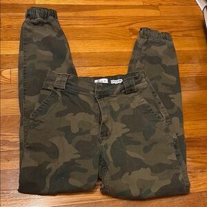 Hollister Green and Brown Joggers Sweatpants